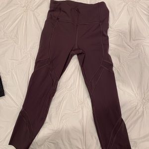 Women’s Lululemon pants